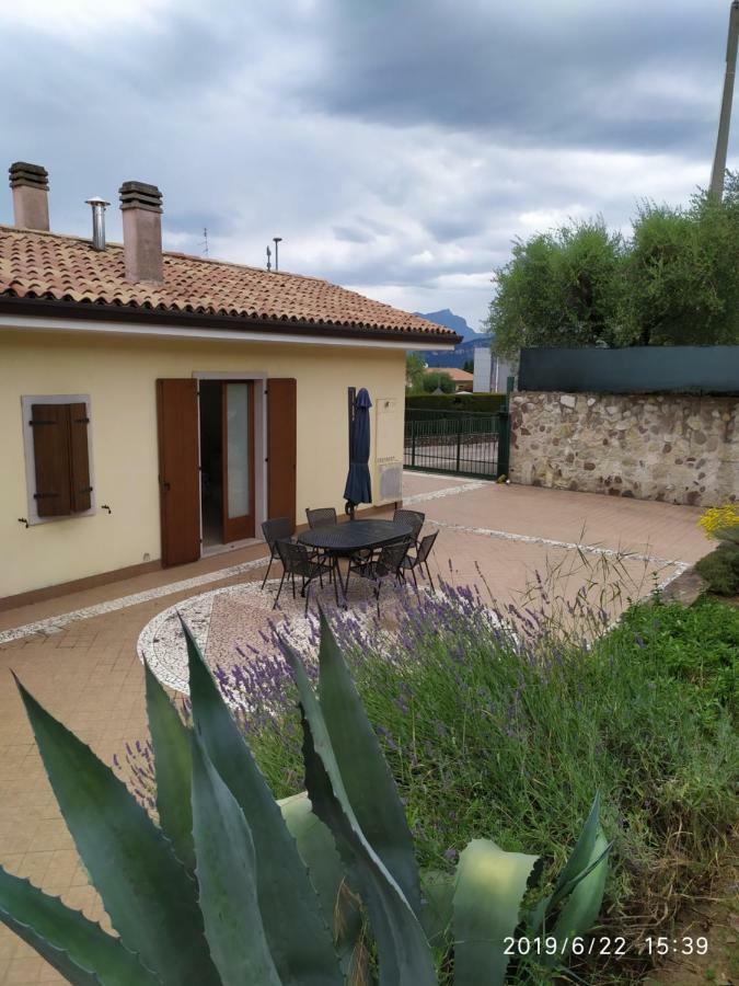Appartamento Con Giardino A Cisano Di Bardolino Extérieur photo